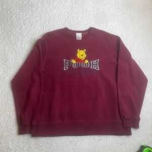 Vintage Winnie thePooh men's red fleece crewneck sweatshirt Disney embroidered M